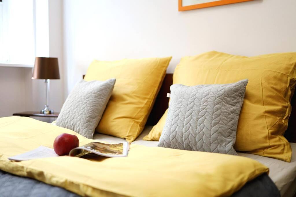 Batorego Cosy Apartment คราคูฟ ภายนอก รูปภาพ